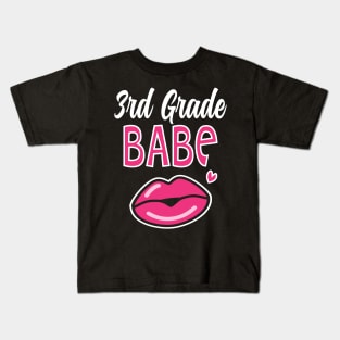 3rd Third Grade Babe Teacher Back to School Kids T-Shirt